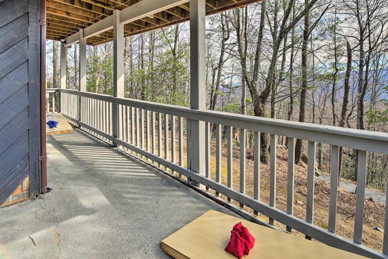 Gatlinburg Mountain Cabin With Hot Tub, Deck And Games Exterior photo