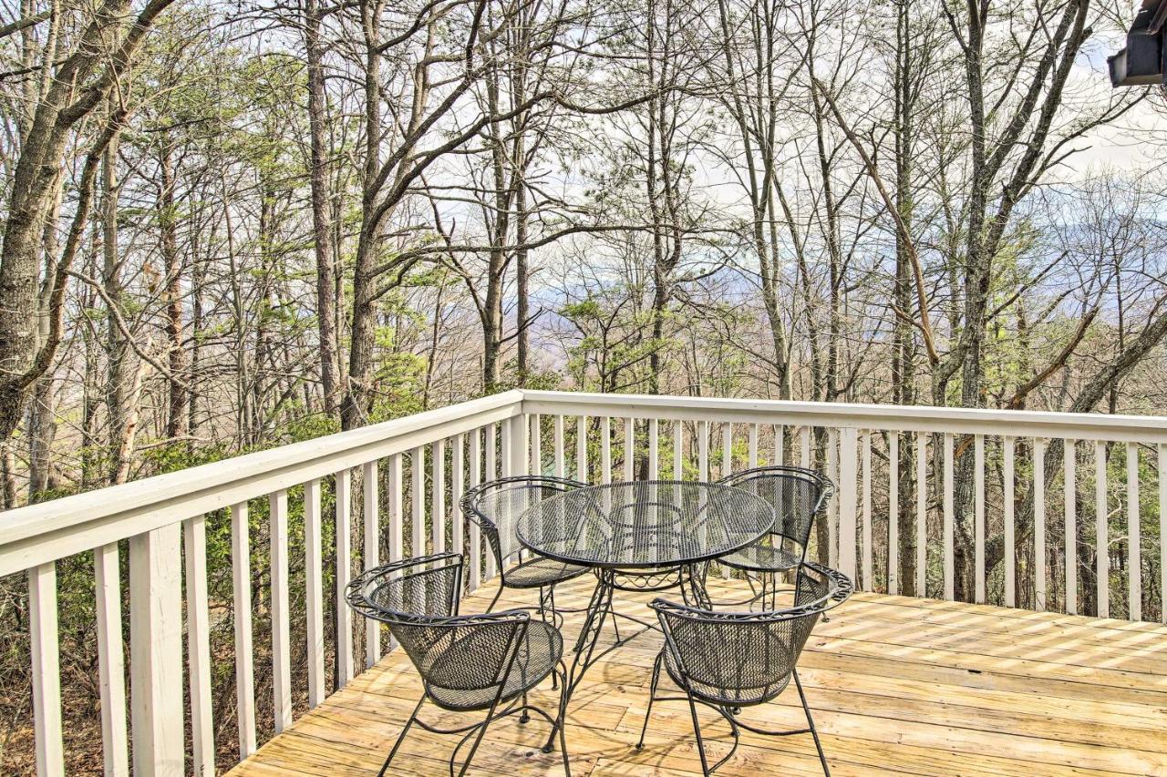 Gatlinburg Mountain Cabin With Hot Tub, Deck And Games Exterior photo